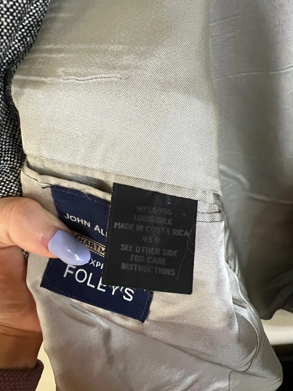 John Alexander 100% Silk Sport Coat Blazer Foley's Size 43R Gray Business Formal